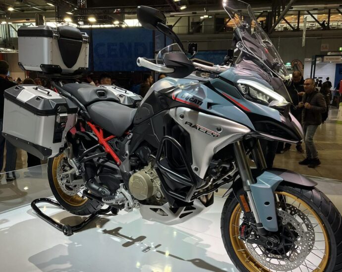 Ducati Multistrada V4