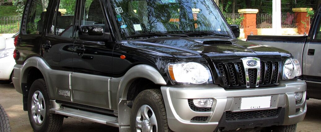 Mahindra Scorpio accessories