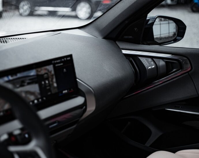 BMW iX3 M60 specs